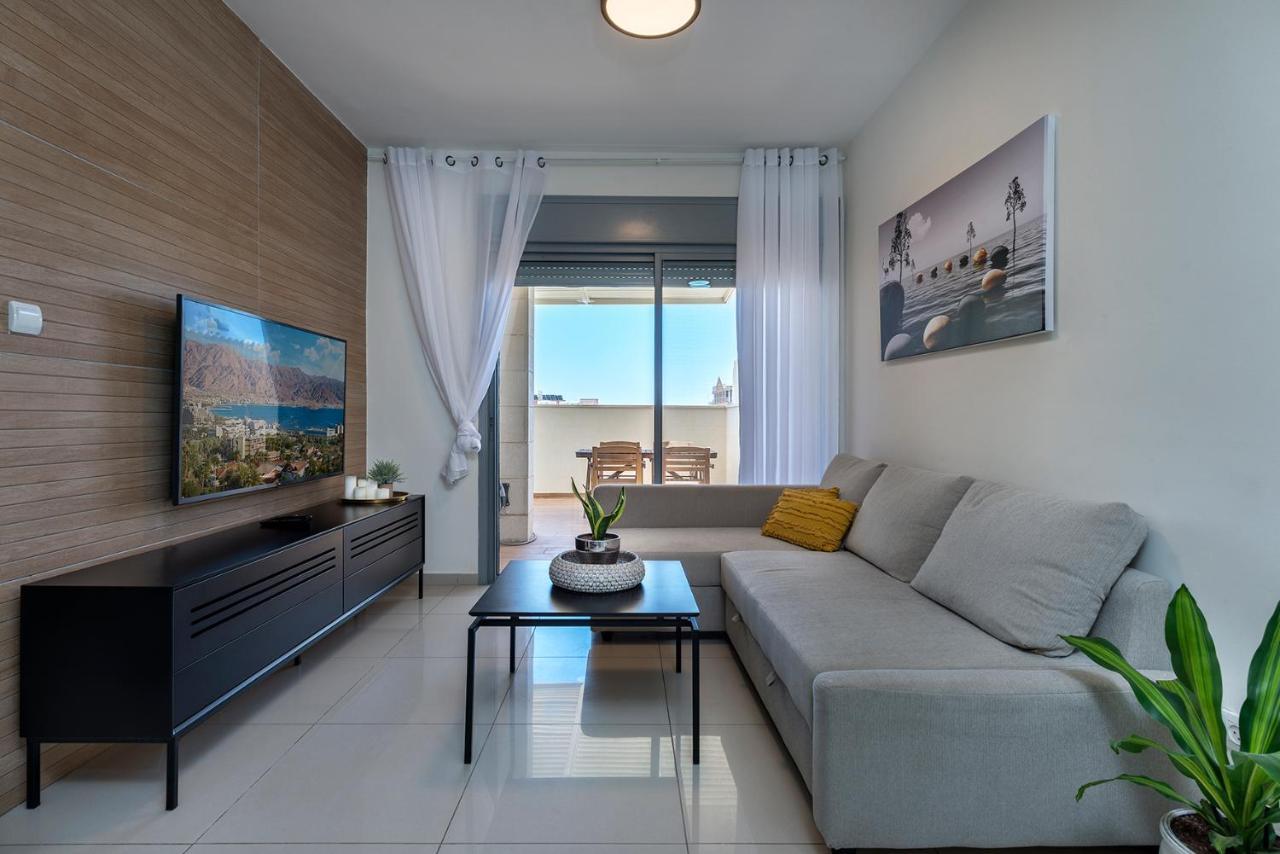 Melony Apartments Yam Suf Street Eilat Exterior photo