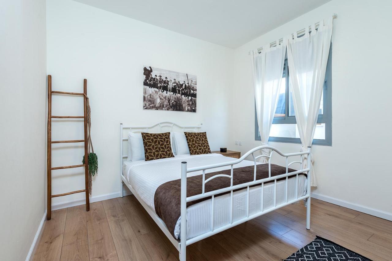 Melony Apartments Yam Suf Street Eilat Exterior photo