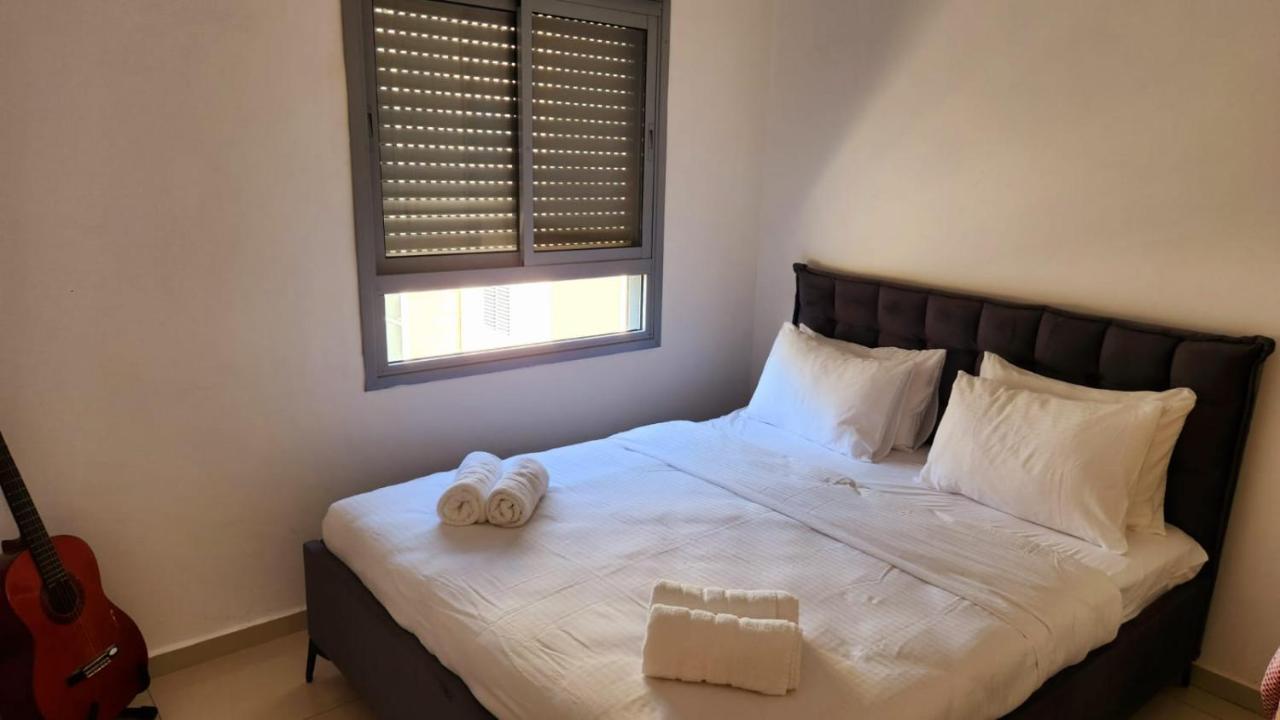 Melony Apartments Yam Suf Street Eilat Exterior photo